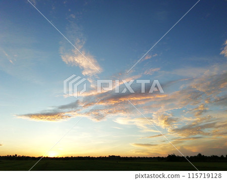 The sky in the morning 115719128
