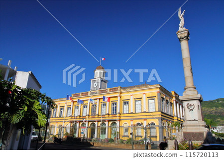 The Creole-style town hall and memorial in Saint-Denis, the capital of the French overseas department of Reunion 115720113