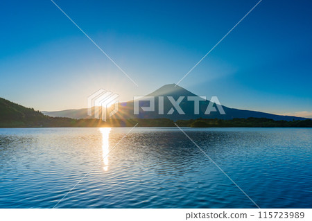 [靜岡縣]狸湖日出、富士山 115723989
