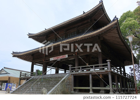 防府天滿宮院內西側的春風樓(六角式神社) 防府天滿宮院內西側的春風樓(六角式神社) 115727724