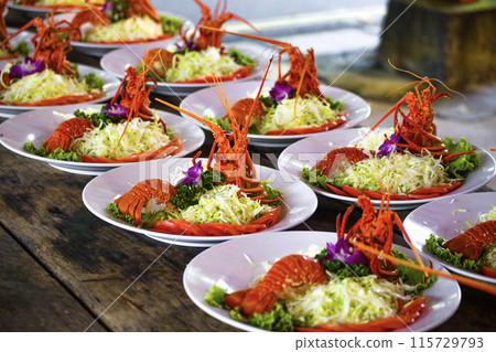喜宴上的台式龍蝦沙拉 喜宴上的台式龍蝦沙拉 115729793
