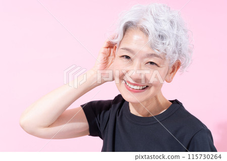 Beauty of senior women 115730264