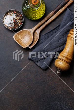 Culinary essentials 115733030