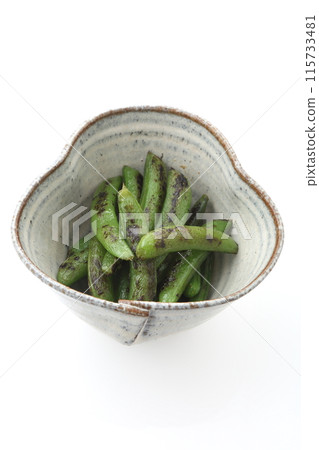 Baked snap peas with flour in Japanese tableware, top view Baked snap peas with flour in Japanese tableware, top view 115733481