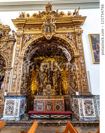 Interior of Faro Cathedral, Se Catedral in Faro, Algarve, Portugal. With walls finely decorated by azulejos tiles. 115734798