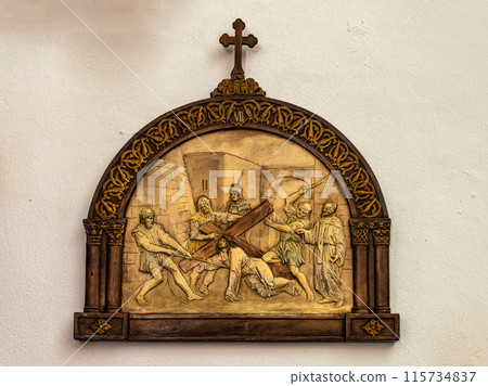 Interior of Sao Pedro church, Igreja de Sao Pedro in Faro, Portugal. 115734837