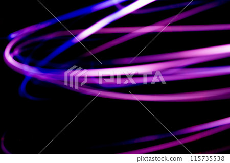 粉紅色線條圖（背景素材） 115735538