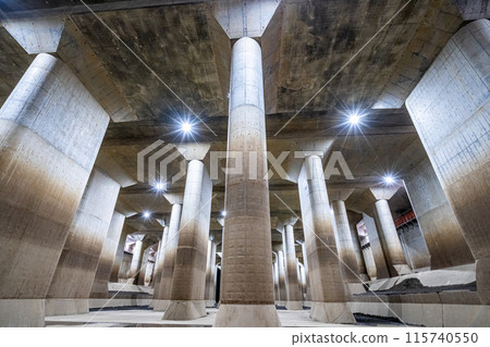 首都圈外水道 - 世界上最大的地下水道之一，減少首都圈洪澇災害 - 防洪設施 - 地下寺廟“調壓水箱” 115740550
