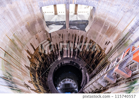 The Metropolitan Area Outer Underground Discharge Channel: The world's largest underground discharge channel that reduces flood damage in the metropolitan area. Flood control facility "Shaft 1" The Metropolitan Area Outer Underground Discharge Channel: The world's largest underground discharge channel that reduces flood damage in the metropolitan area. Flood control facility "Shaft 1" 115740557