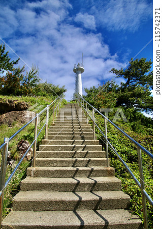 Arasaki Lighthouse (Tsuruoka City, Yamagata Prefecture) 115742371
