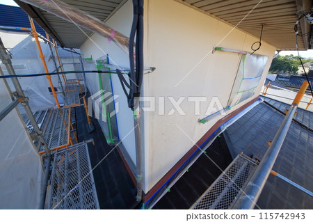 Residential exterior painting work Residential exterior painting work 115742943