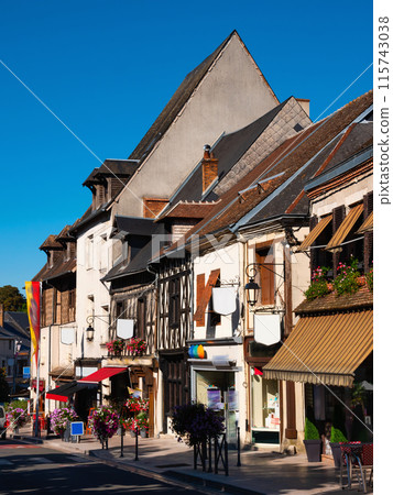 Streets of town and commune Aubigny-sur-Nere 115743038