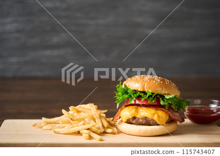 Hamburger Hamburger 115743407