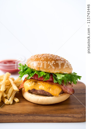 Hamburger  115743446