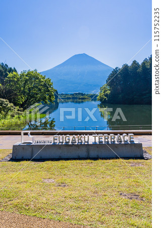 [Shizuoka Prefecture] Looking up at Mt. Fuji: Kyukamura Fuji Fugaku Terrace 115752235