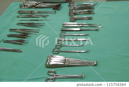 手術器械 手術器械 115758364