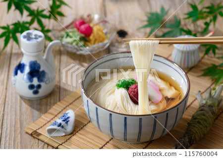 Warm Noodles, Chopsticks Up 115760004