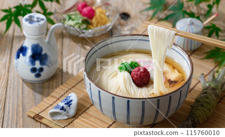 Warm Noodles, Chopsticks Up Warm Noodles, Chopsticks Up 115760010