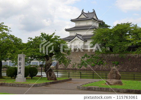 Shibata Castle Three-story Turret as seen from Shibata Castle Ruins Park (Niigata) Shibata Castle Three-story Turret as seen from Shibata Castle Ruins Park (Niigata) 115763061