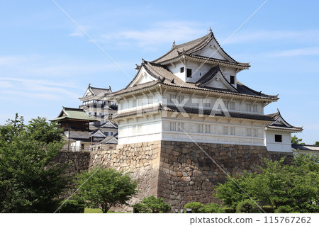 Fukuyama Castle (Hiroshima Prefecture, taken from the Shinkansen platform) Fukuyama Castle (Hiroshima Prefecture, taken from the Shinkansen platform) 115767262