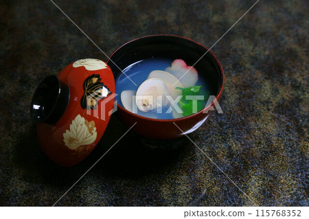 Beautifully presented Japanese food, full course Japanese kaiseki cuisine, Japanese course meal Beautifully presented Japanese food, full course Japanese kaiseki cuisine, Japanese course meal 115768352