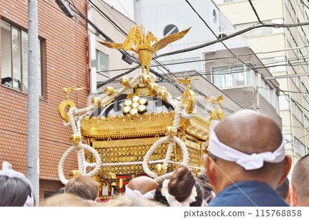 Sengan Mikoshi at the Torigoe Festival, Tokyo 115768858