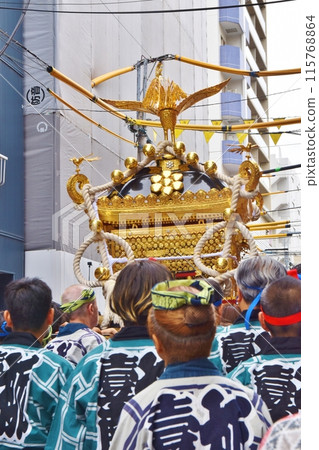 Sengan Mikoshi at the Torigoe Festival, Tokyo Sengan Mikoshi at the Torigoe Festival, Tokyo 115768864