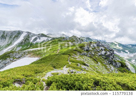 富山縣立山町健五前至健五前小屋的山路 115770138