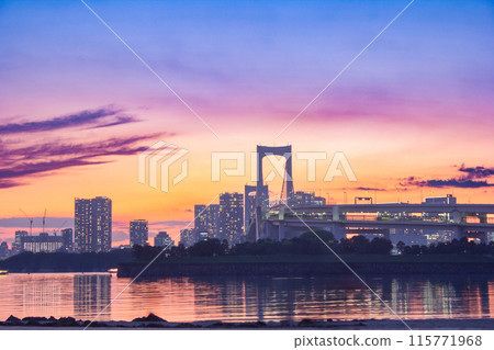 黃昏的彩虹橋 黃昏的彩虹橋 115771968