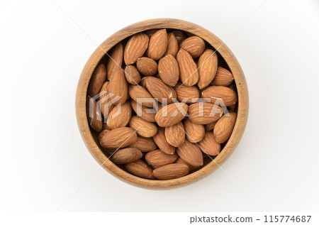 Almonds, raw, unsalted, roasted 115774687