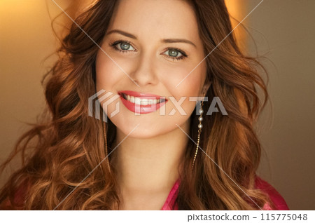 Beautiful woman with volume hairstyle wearing gold pearl jewellery, long luxurious hair and beauty makeup look, face portrait for luxury fashion and cosmetics concept 115775048