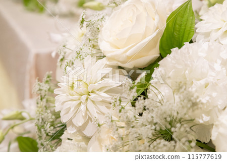 Decorative flower arrangements with a pure white image Decorative flower arrangements with a pure white image 115777619