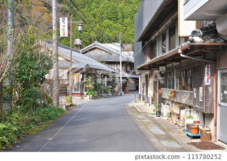 [Ryujin Hot Spring Area] Ryujin Mura Ryujin, Tanabe City, Wakayama Prefecture 115780252