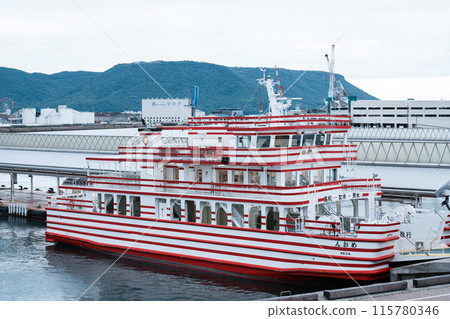 高松港Meon（前往女木島/男木島的渡輪） 115780346