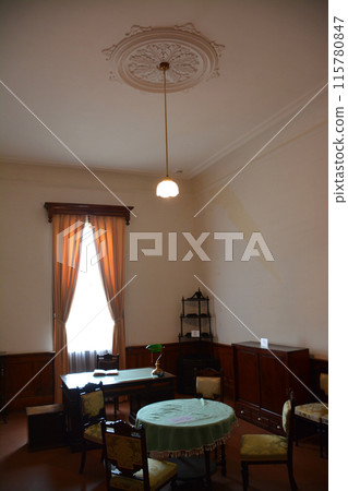 宏偉的明治西式建築「舊函館區公會堂」的內部景觀 115780847