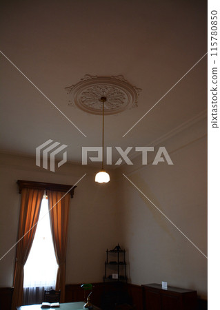 宏偉的明治西式建築「舊函館區公會堂」的內部景觀 115780850