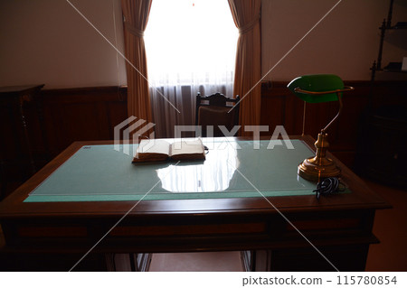 宏偉的明治西式建築「舊函館區公會堂」的內部景觀 115780854