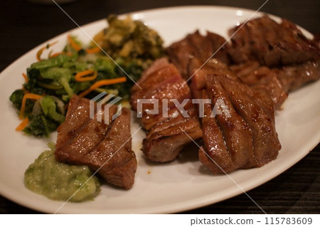 Sendai thick-sliced beef tongue Sendai thick-sliced beef tongue 115783609