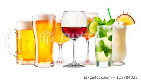 Set and collection of classic alcohol cocktails, beer and mocktail isolated on white background with fresh summer fruits 115784028