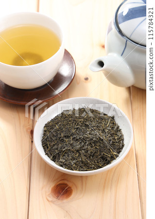 綠茶茶葉 115784321
