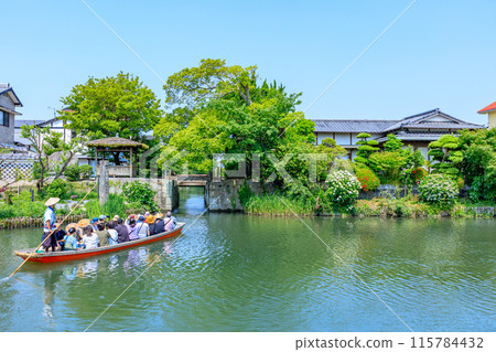 初夏柳川城護城河水門河漂流福岡縣柳川市 115784432
