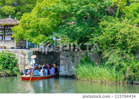 初夏柳川城護城河水門河漂流福岡縣柳川市 115784434
