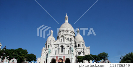 Sacre Coeur Basilica, Paris, France 115786249