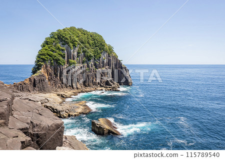 A magnificent view from the cliffs of Tategasaki 115789540