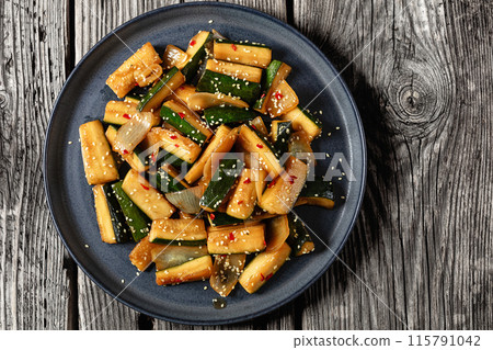 Japanese Hibachi Zucchini on a plate, top view 115791042