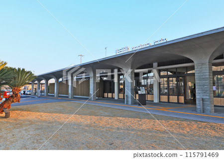 JR九州日豐本線大分縣宇佐市柳浦站 115791469