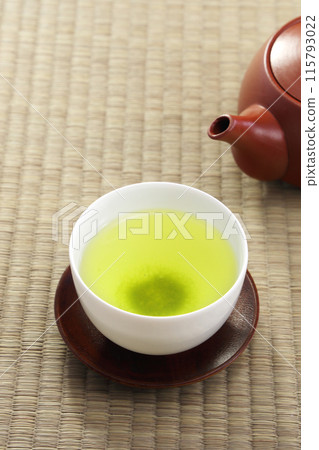 倒綠茶 115793022