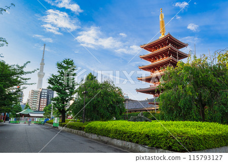 Asakusa 5-storied tower and Tokyo sky tree Asakusa 5-storied tower and Tokyo sky tree 115793127