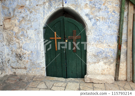 Small cell of the Coptic Orthodox Church situated on the roof of the Church of the Holy Sepulchre in Jerusalem, Israel 115793214
