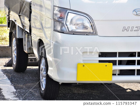 Automotive image: Daihatsu 9th generation Hijet front mask 115793347